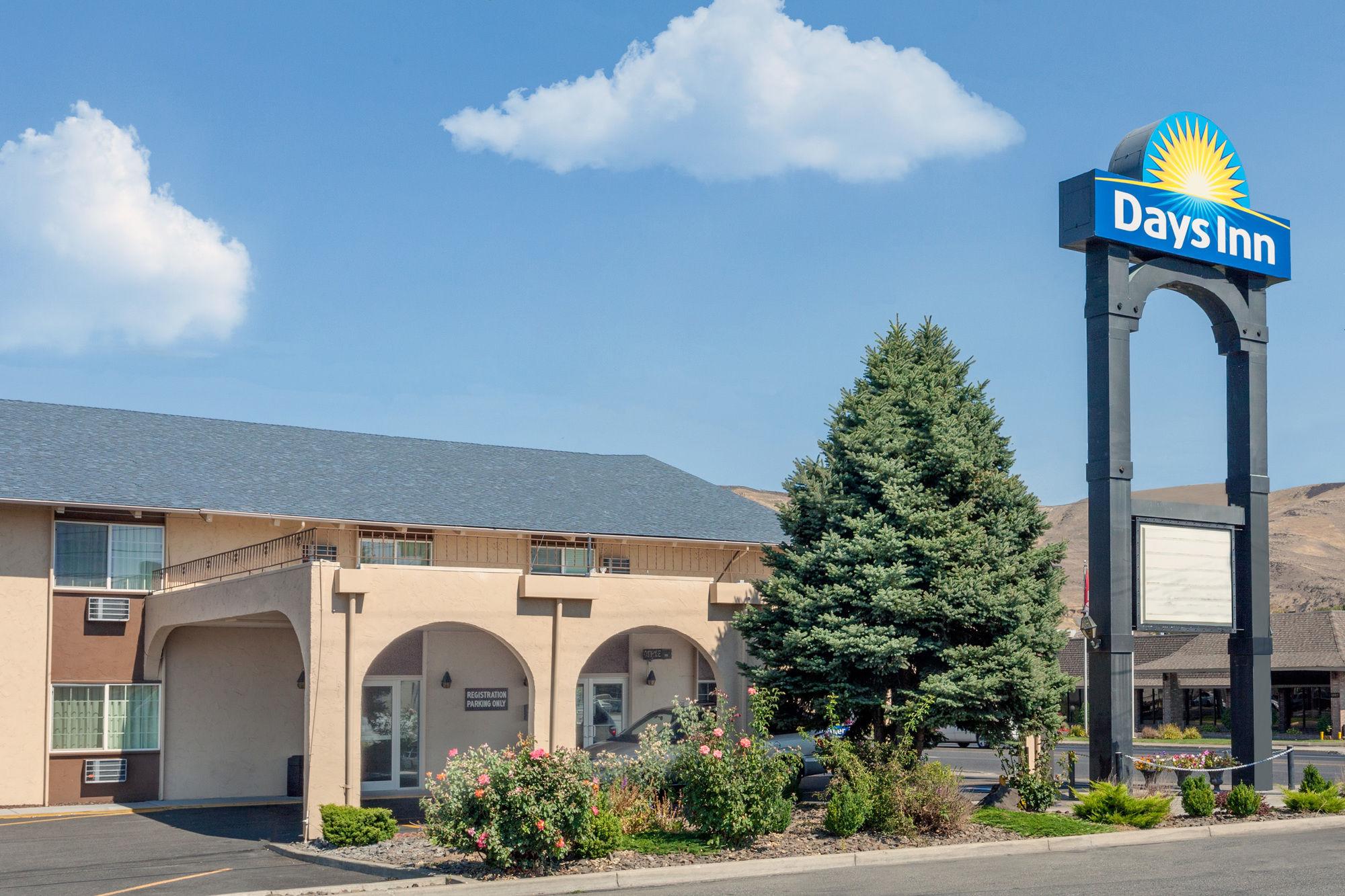 Days Inn By Wyndham Yakima Luaran gambar