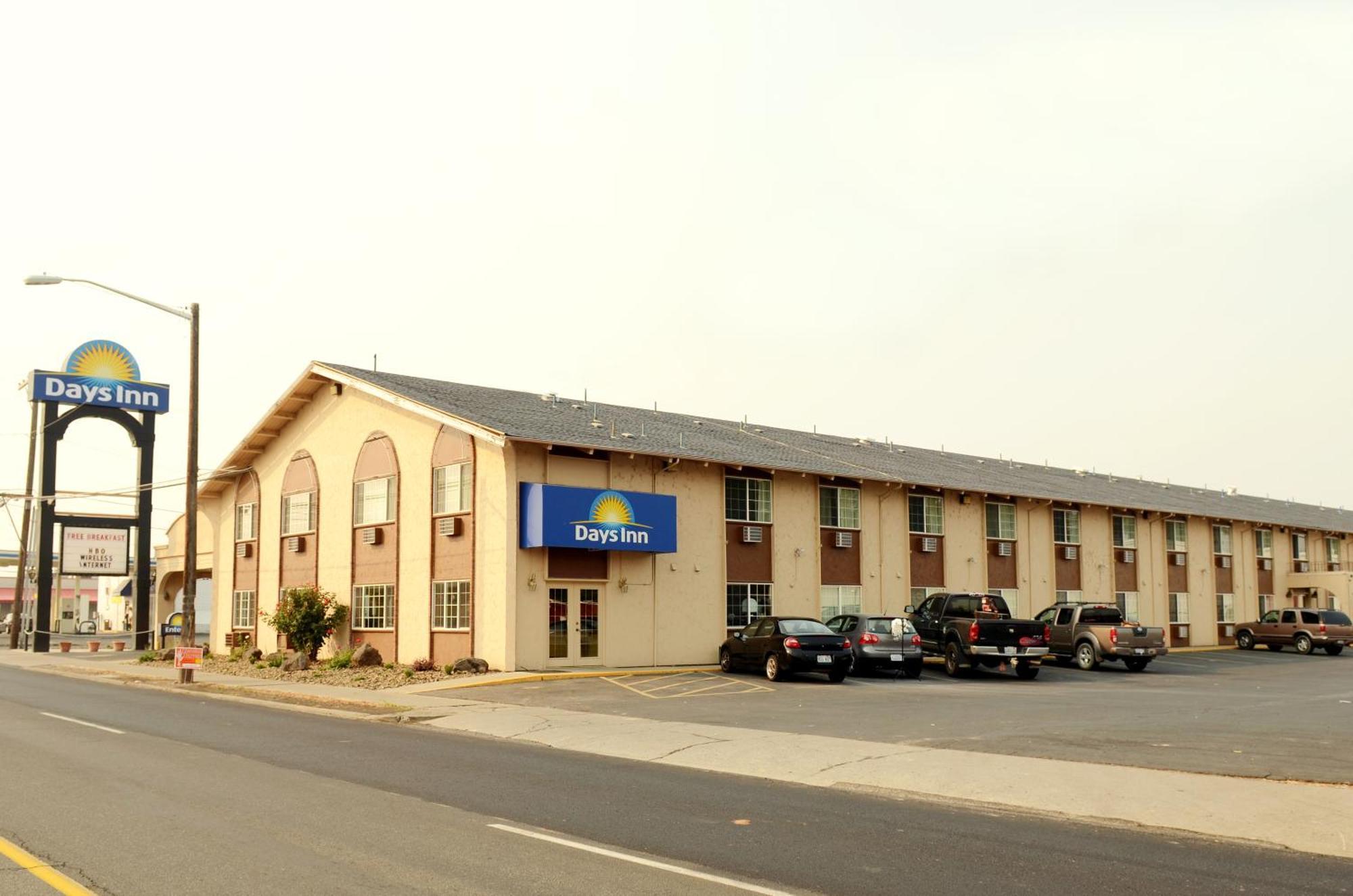 Days Inn By Wyndham Yakima Luaran gambar